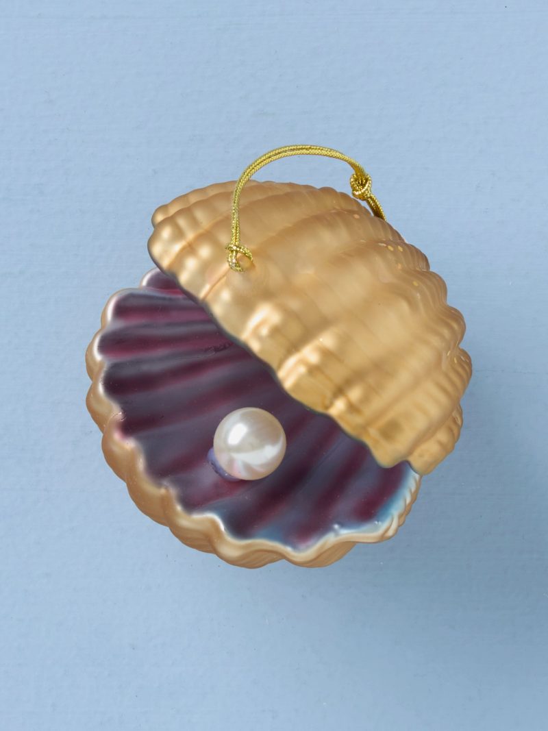 Blown Glass Oyster w/ Pearl Ornament